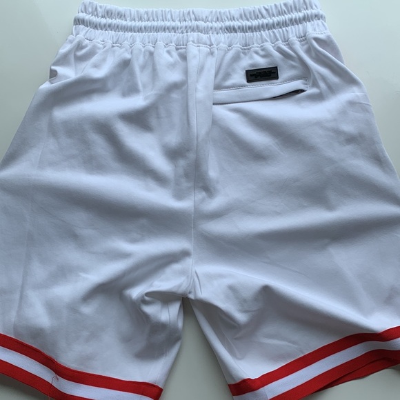 Chicago Bulls Pro Standard Shorts - Picture 6 of 10